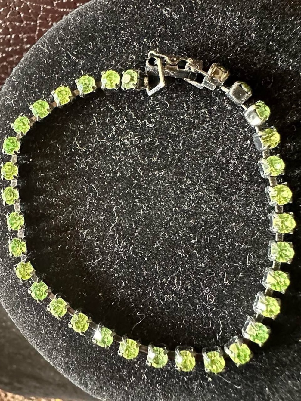 Vintage green rhinestone bracelet.